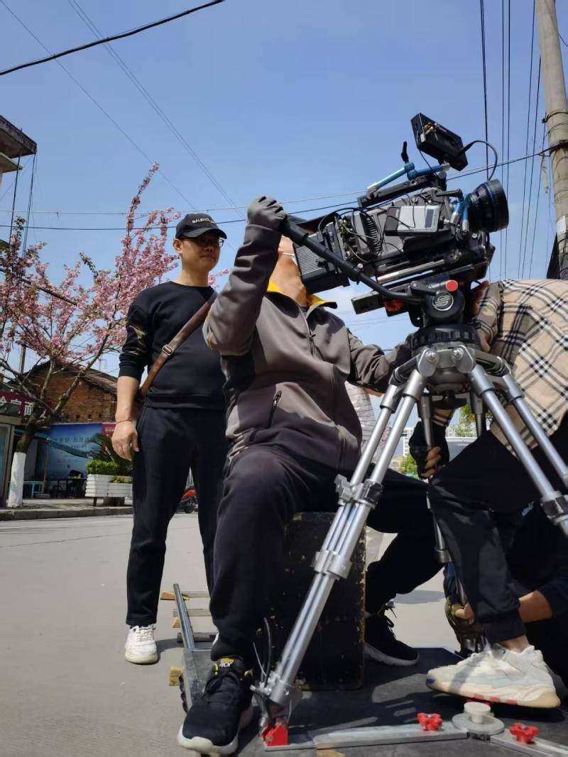 长洲区广告片拍摄：快消品牌爆款之选，网感内容适配社媒传播！